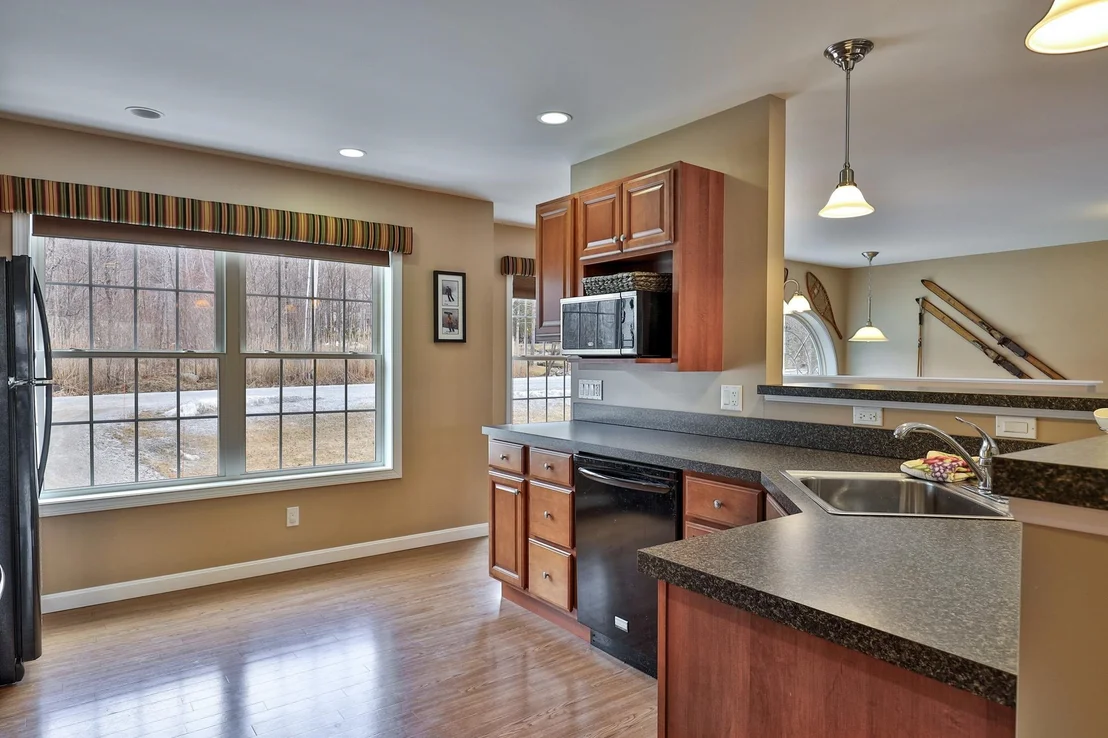 Photo of Unit A at 175 Overbrook