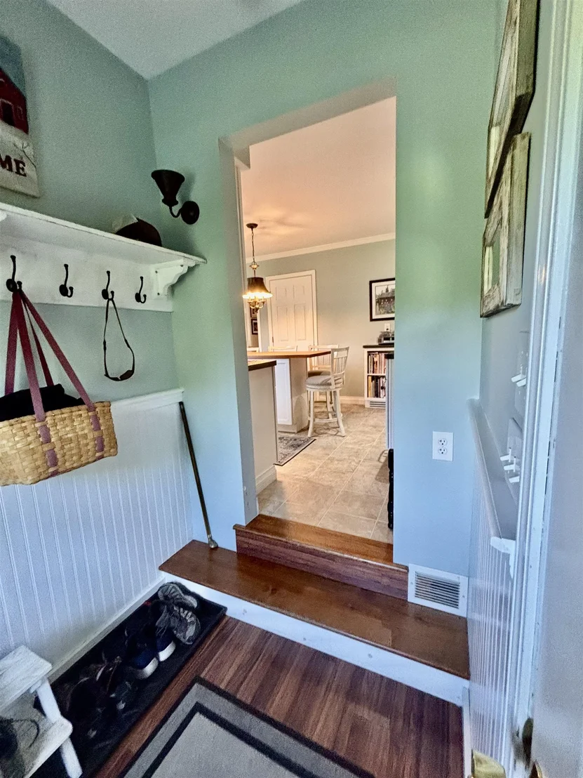 Photo of 20 Edgewood