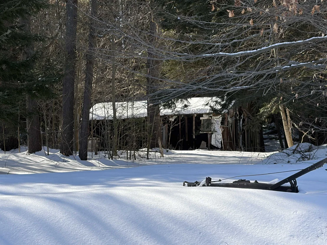 Photo of 64 County