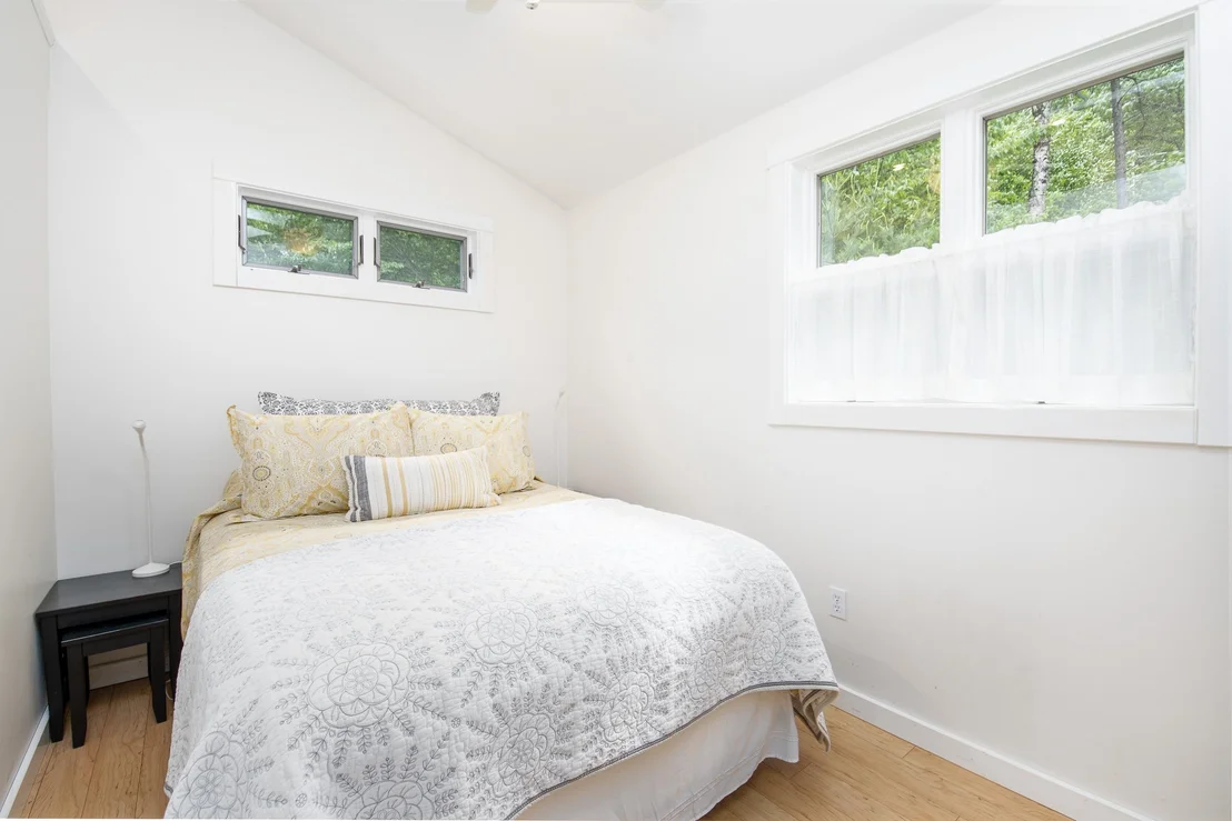 Photo of 325 Dean Hill