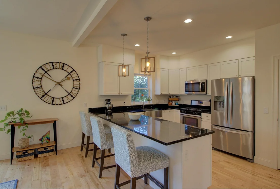 Photo of 307 Rye