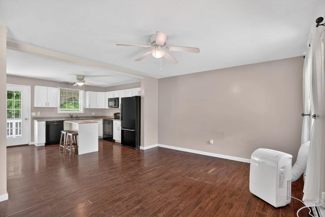 Photo of 126 Rogers