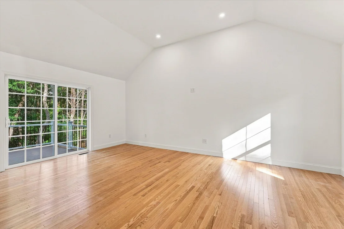Photo of 6 Gridley