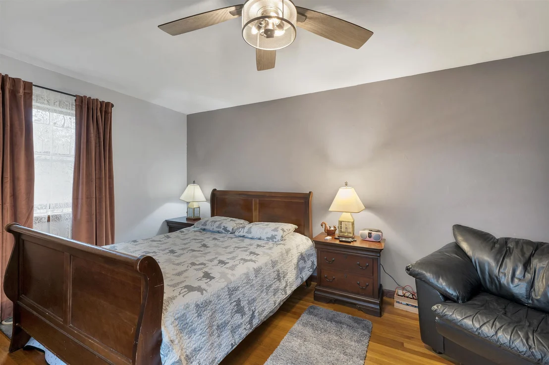 Photo of 44 Suncook Valley