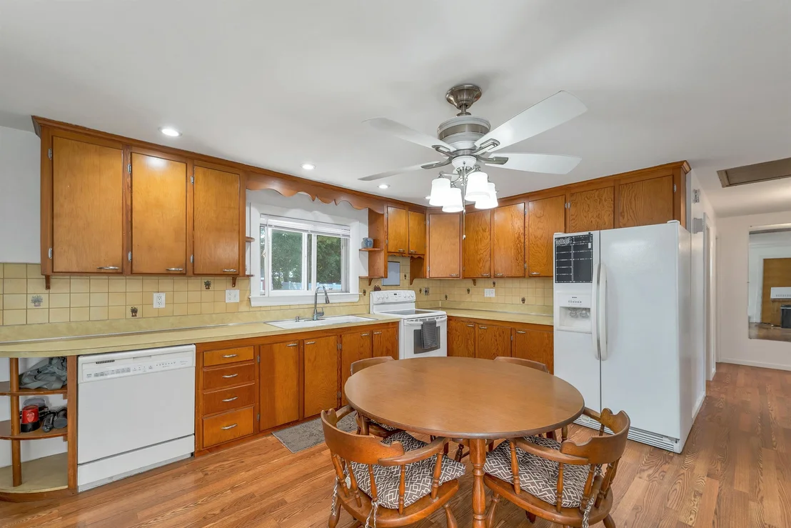 Photo of 21 Acton