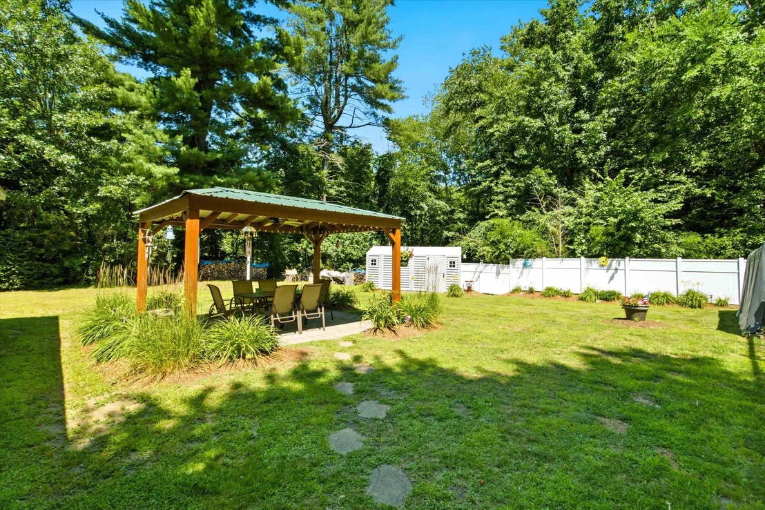 Photo of 30 Danis Park