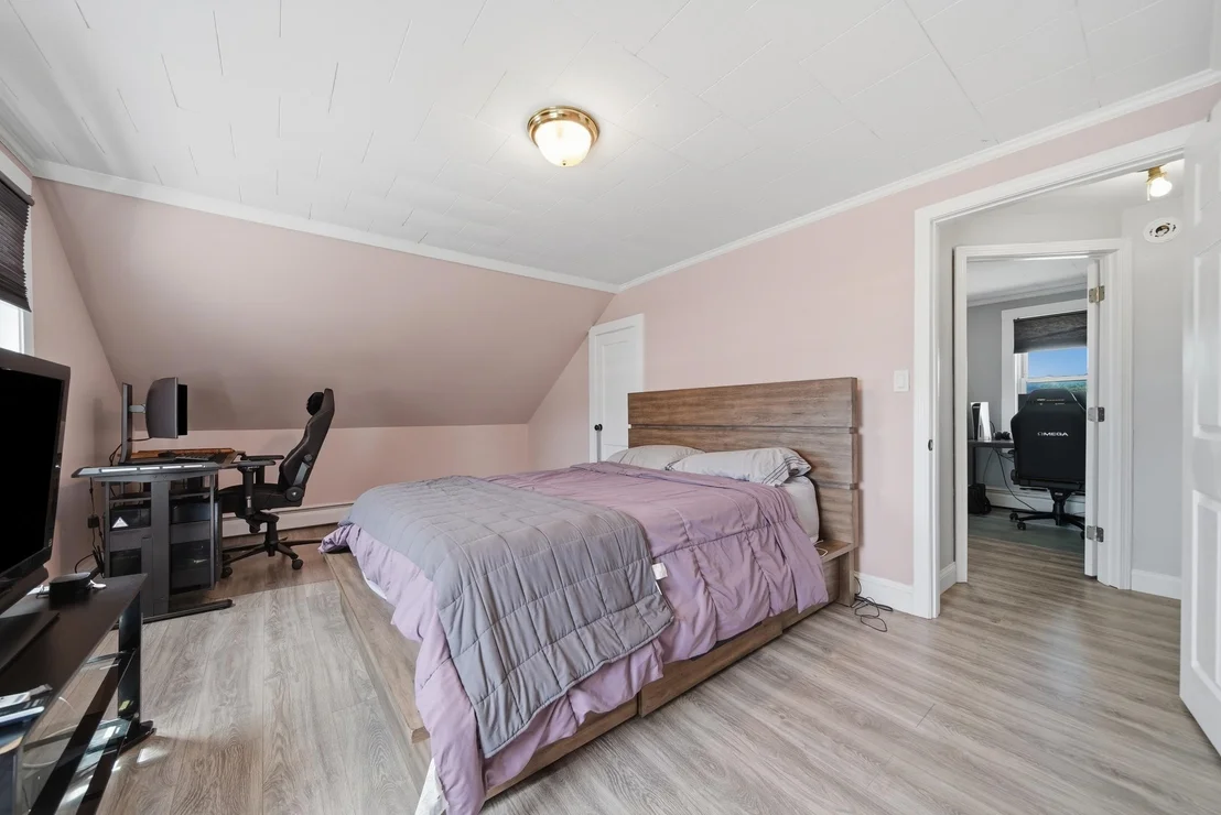 Photo of 16 Cherry