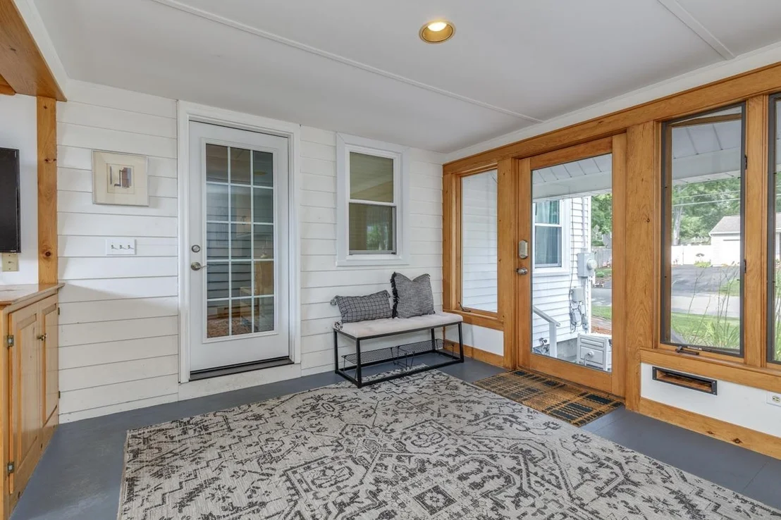 Photo of 234 W Haven
