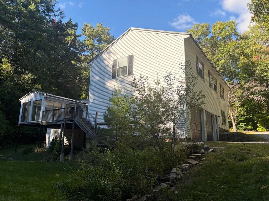 Photo of 53 Oak Knoll