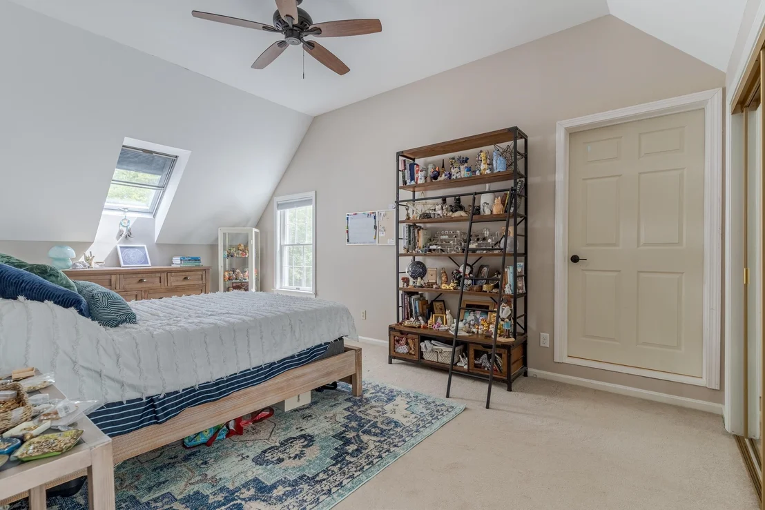 Photo of 59 Stratham Green