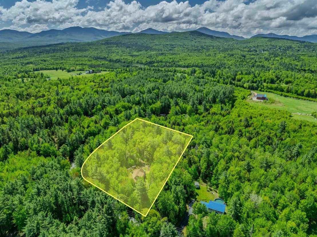 Photo of 1560 Cherry Valley