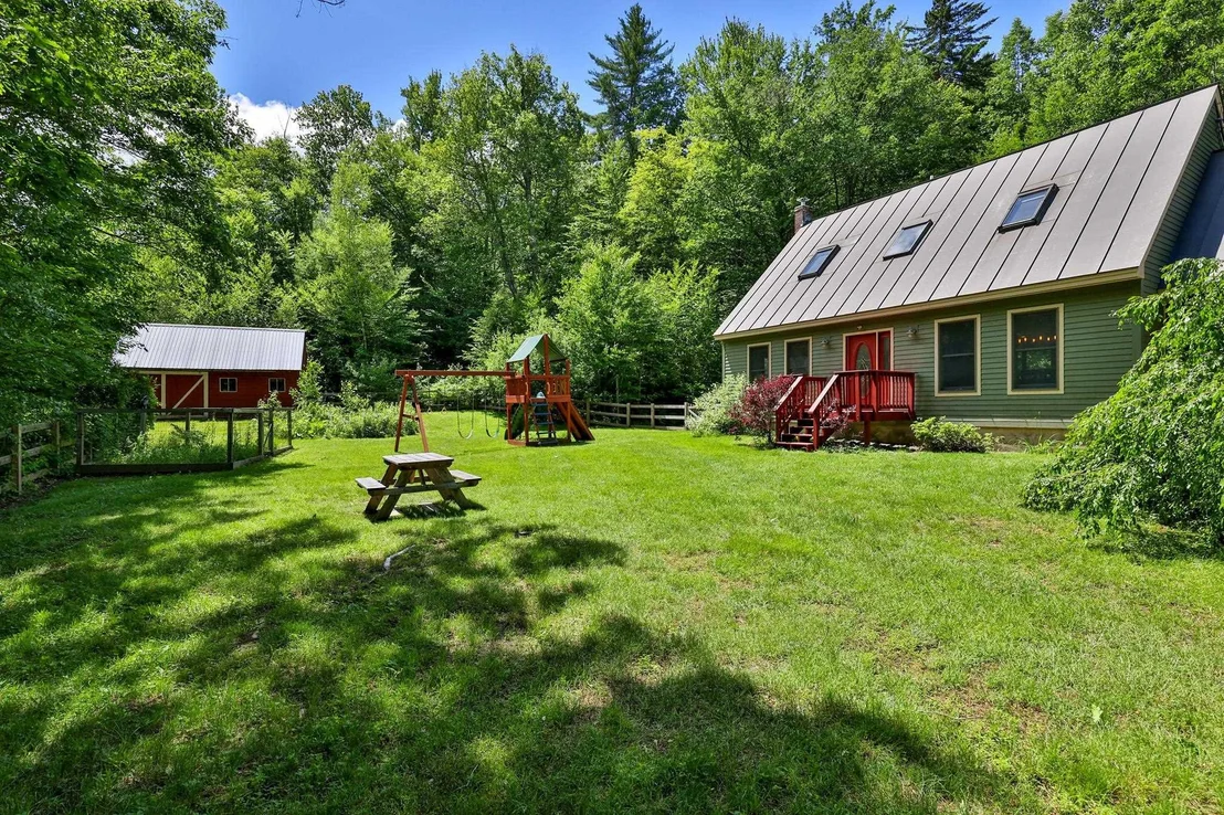 Photo of 38 Stony Brook