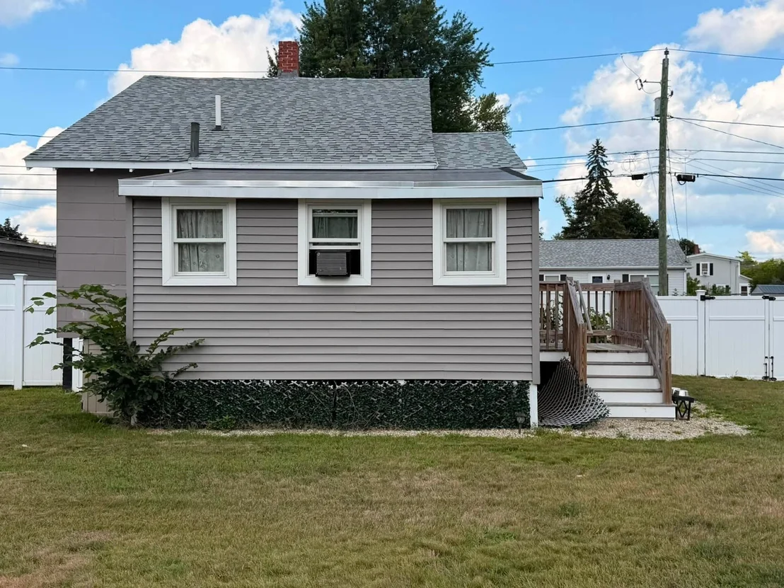 Photo of 98 Maple