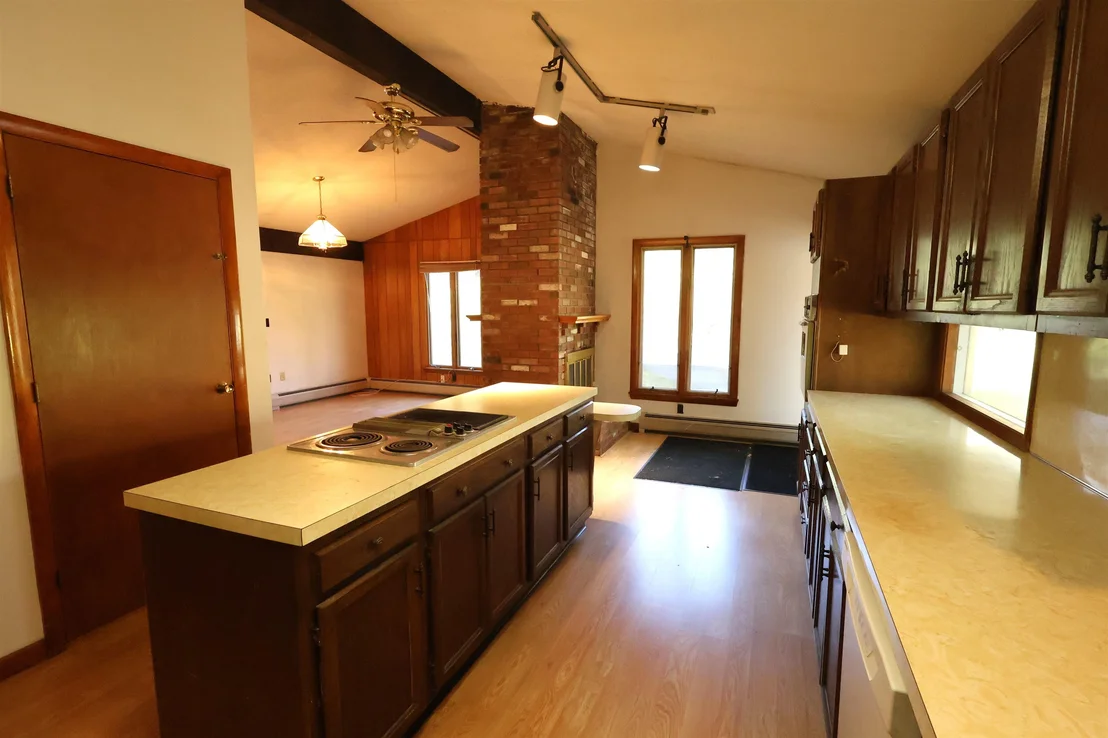 Photo of 38 Marshall
