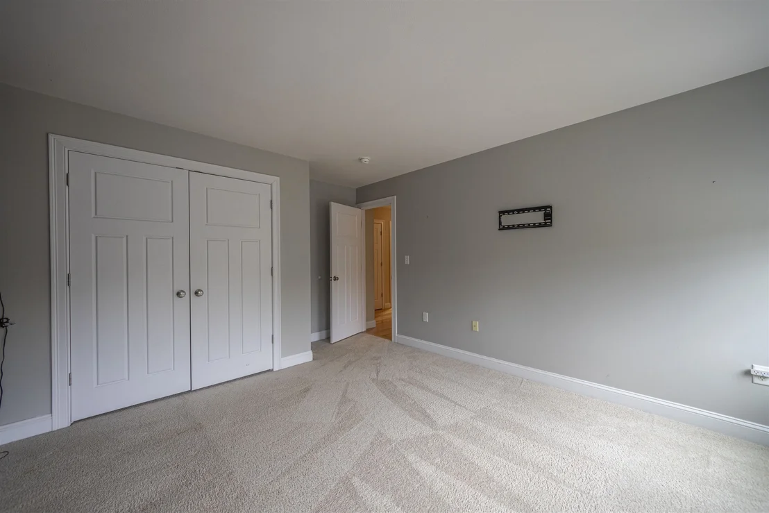 Photo of 23 Valleyview