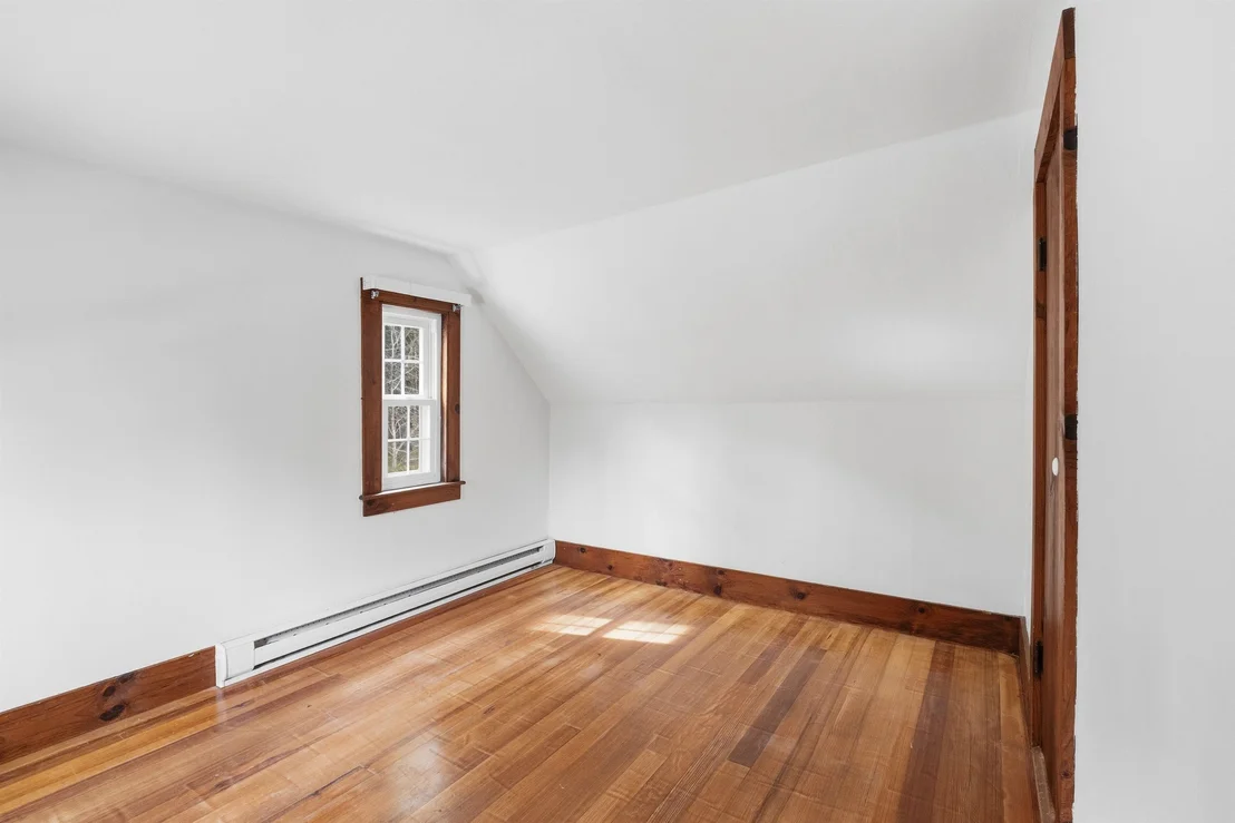 Photo of 275 Granite