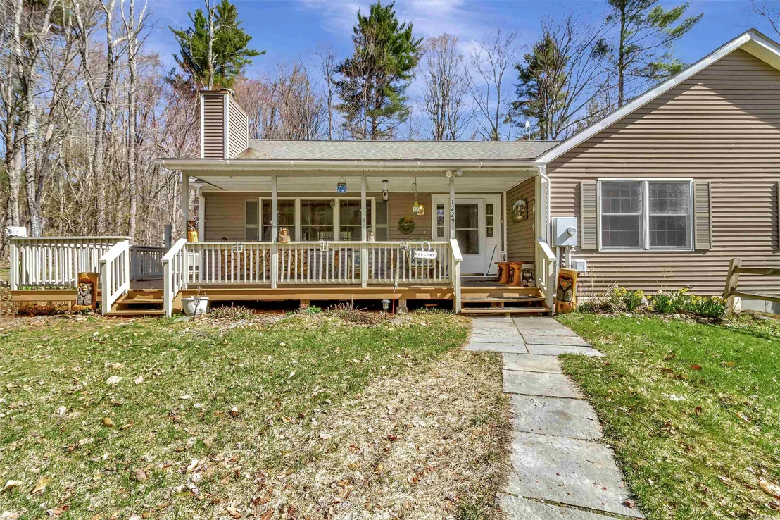 Photo of 1229 Sheldon Hill