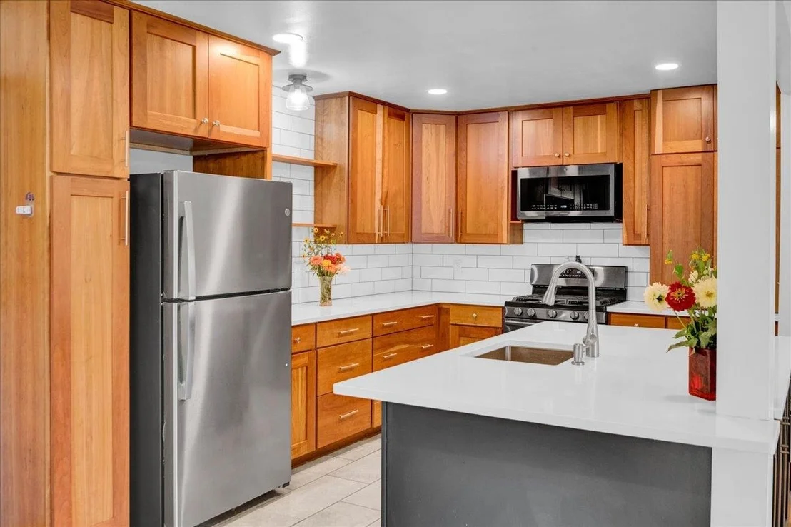 Photo of 9 Griswold