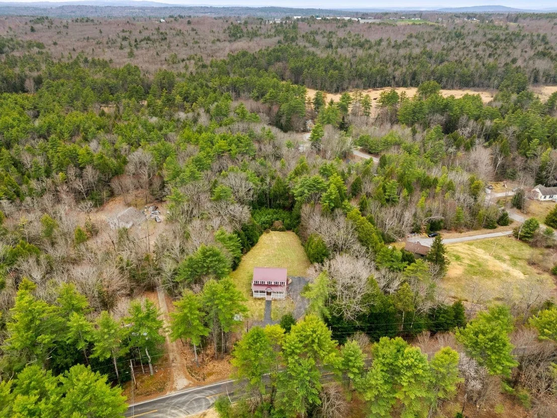 Photo of 496 Loudon