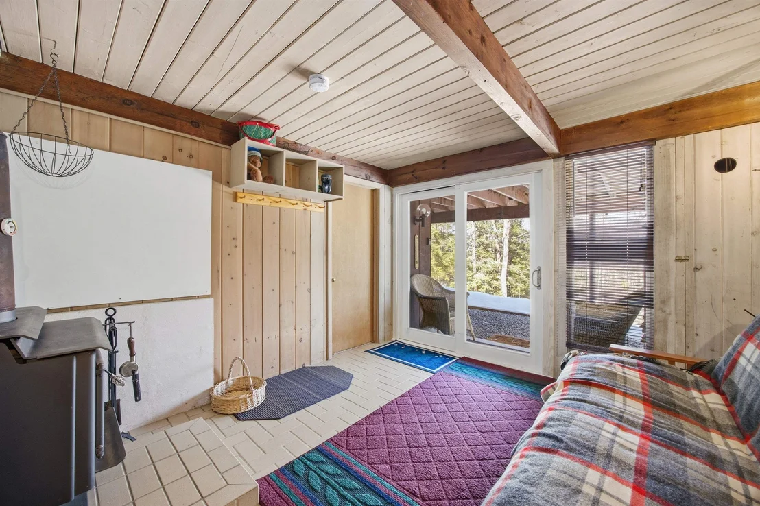 Photo of 70 Spring Hill