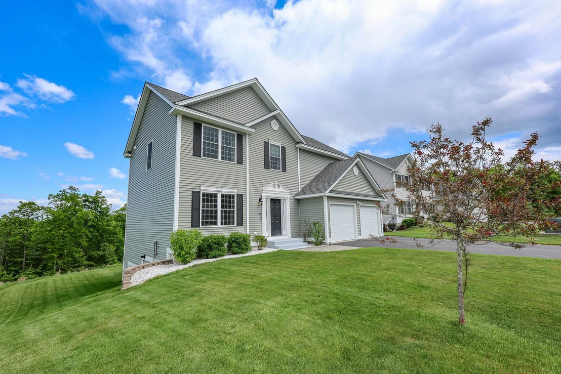 Photo of 142 Brookview