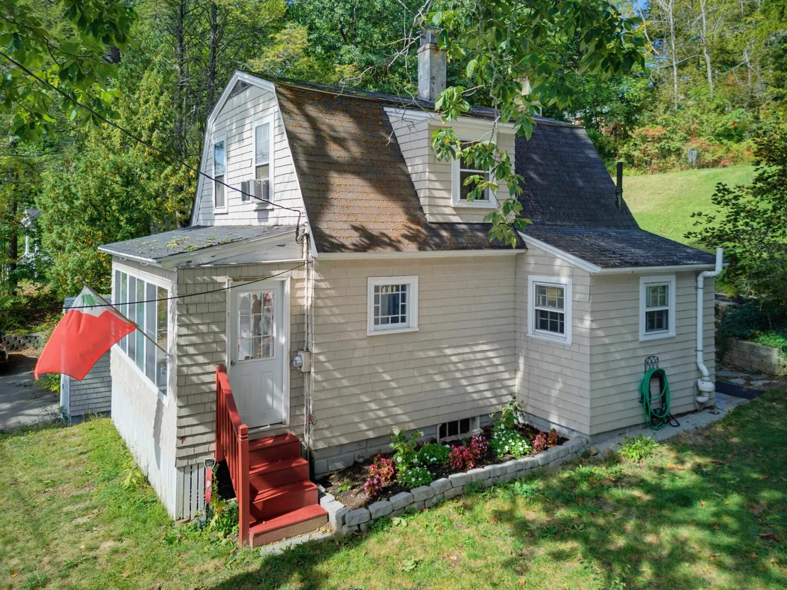 Photo of 66 Oak