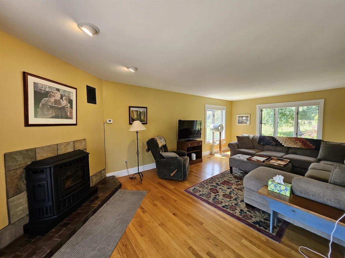 Photo of 179 Hillwinds North