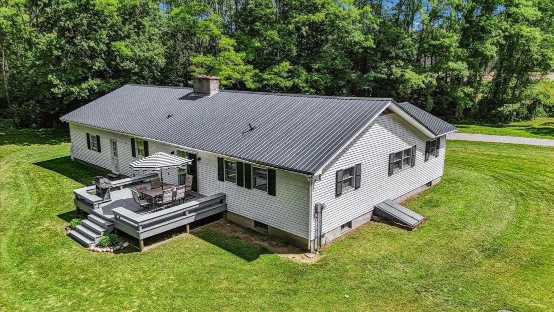 Photo of 7 Grassy Brook