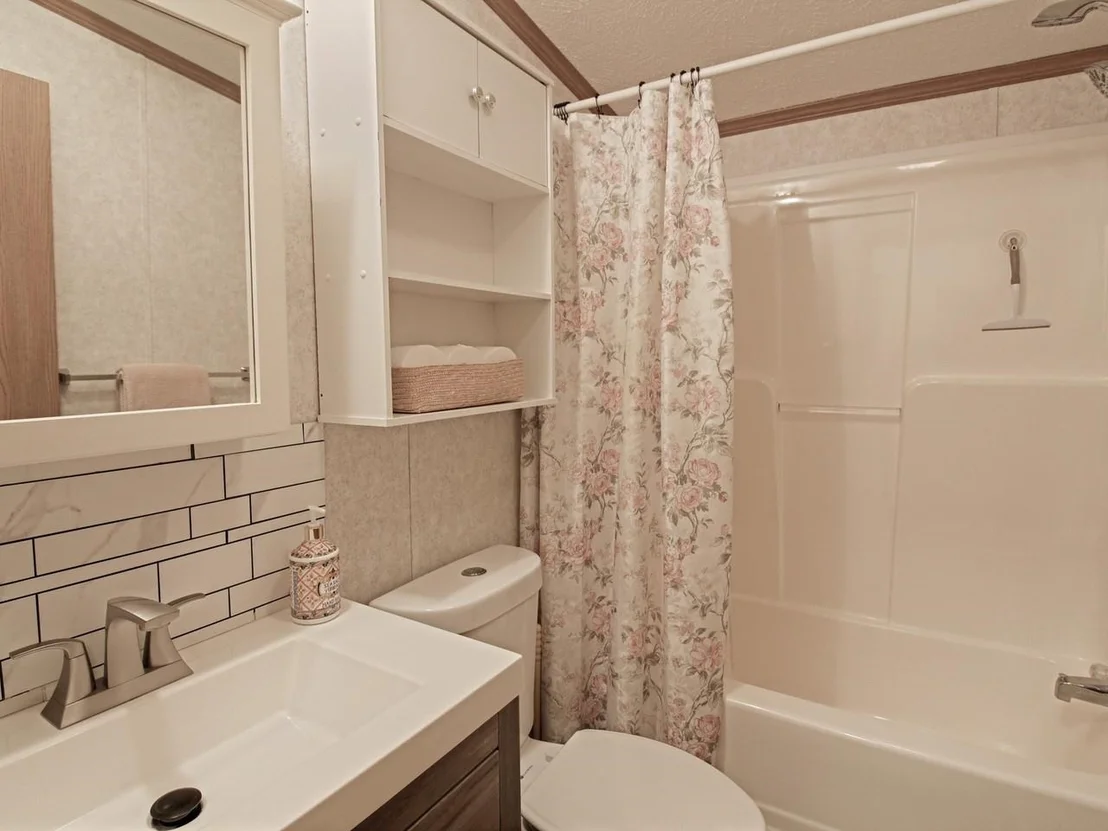 Photo of 425 Taylor