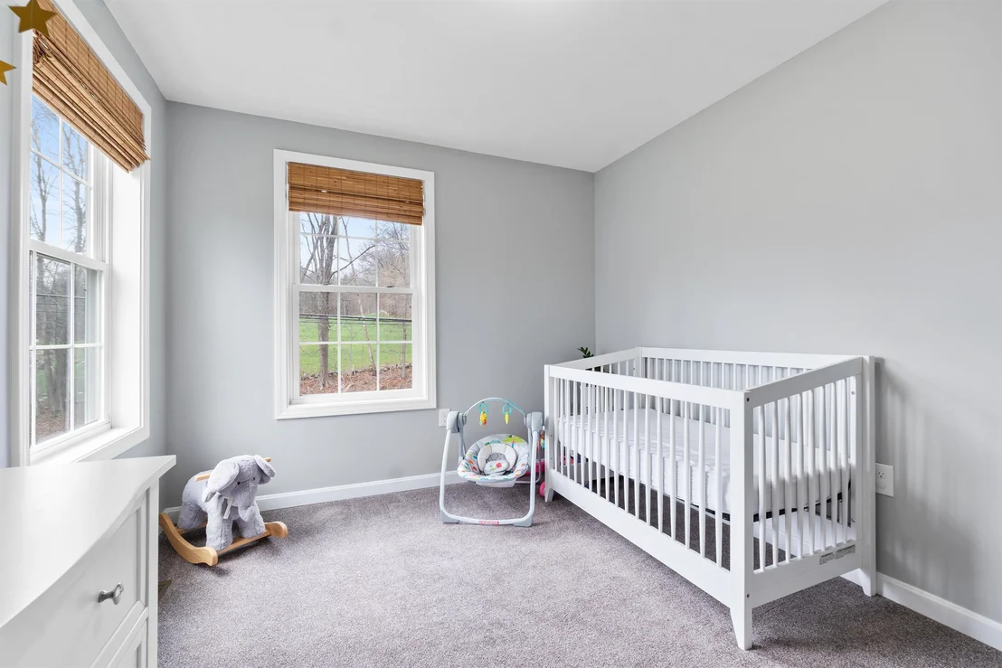 Photo of 303 Derry