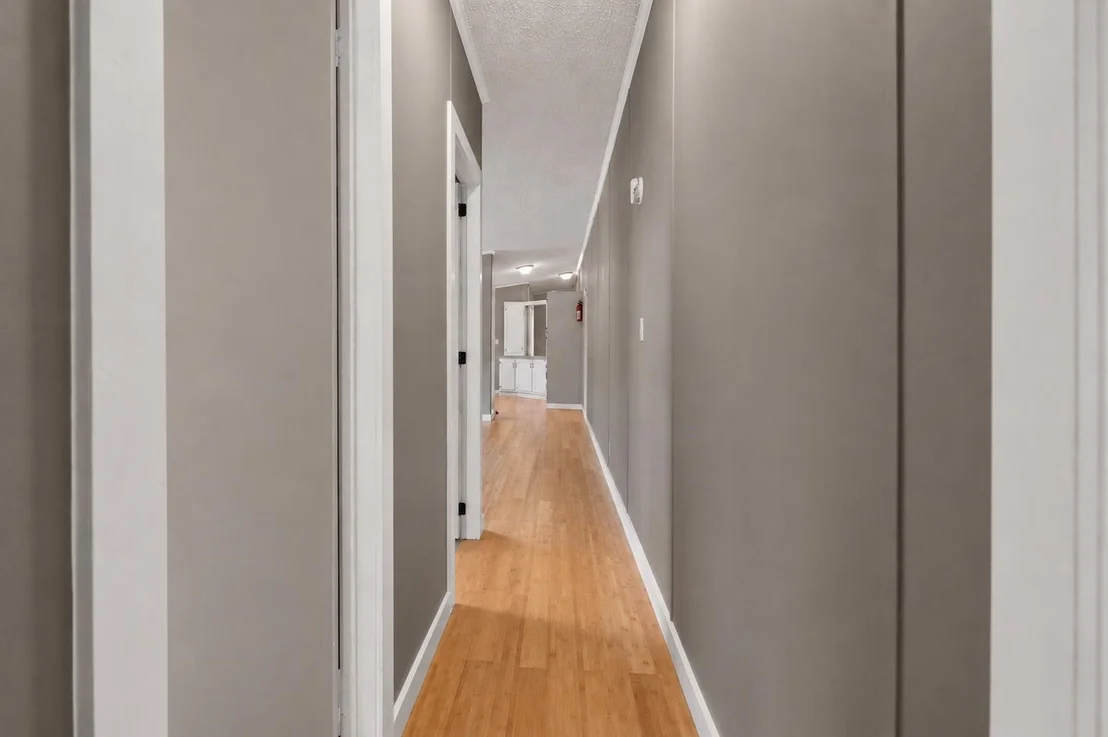 Photo of 7906 Main
