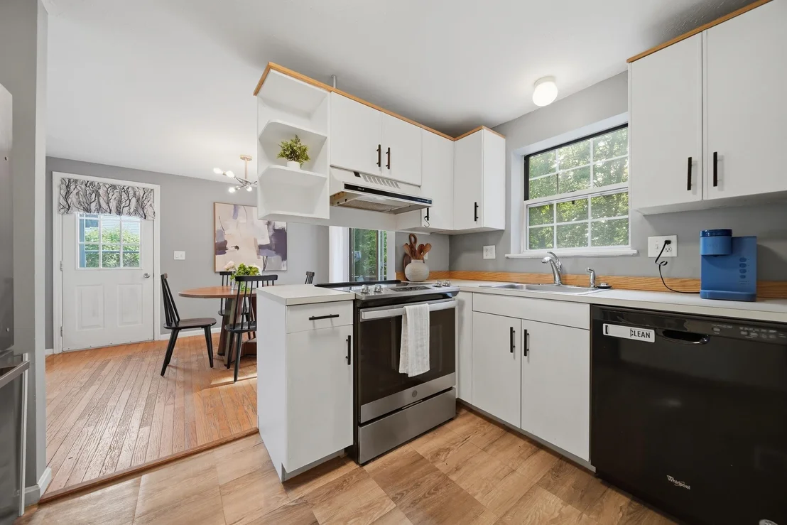 Photo of Unit A at 46 Morgan