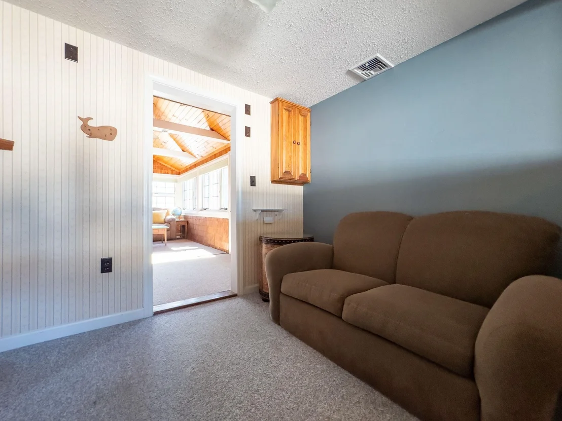 Photo of 61 Acorn