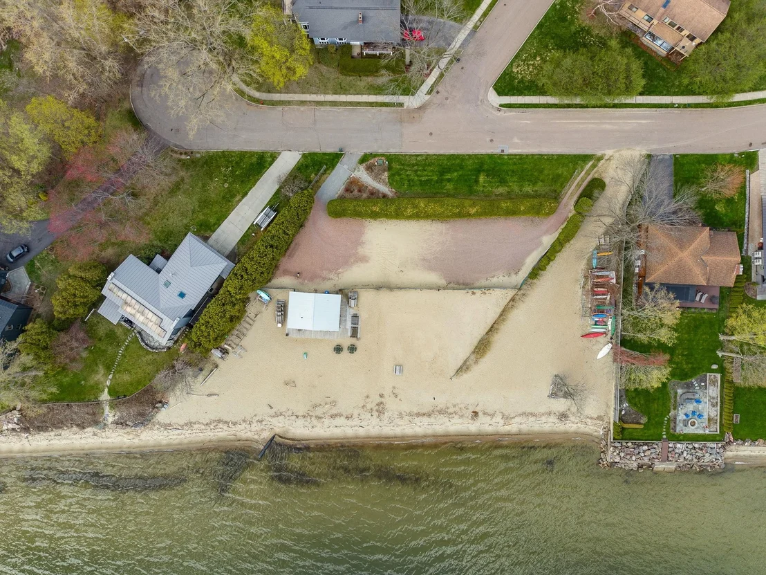 Photo of 185 Crescent Beach