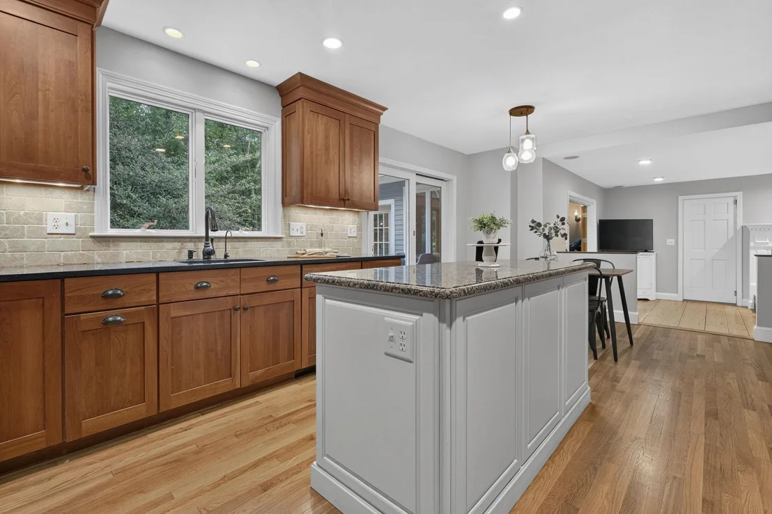 Photo of 14 Fieldstone