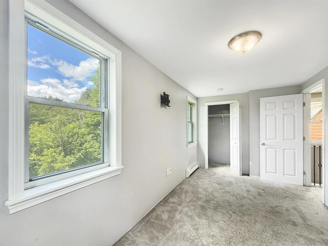 Photo of 465 Hillside