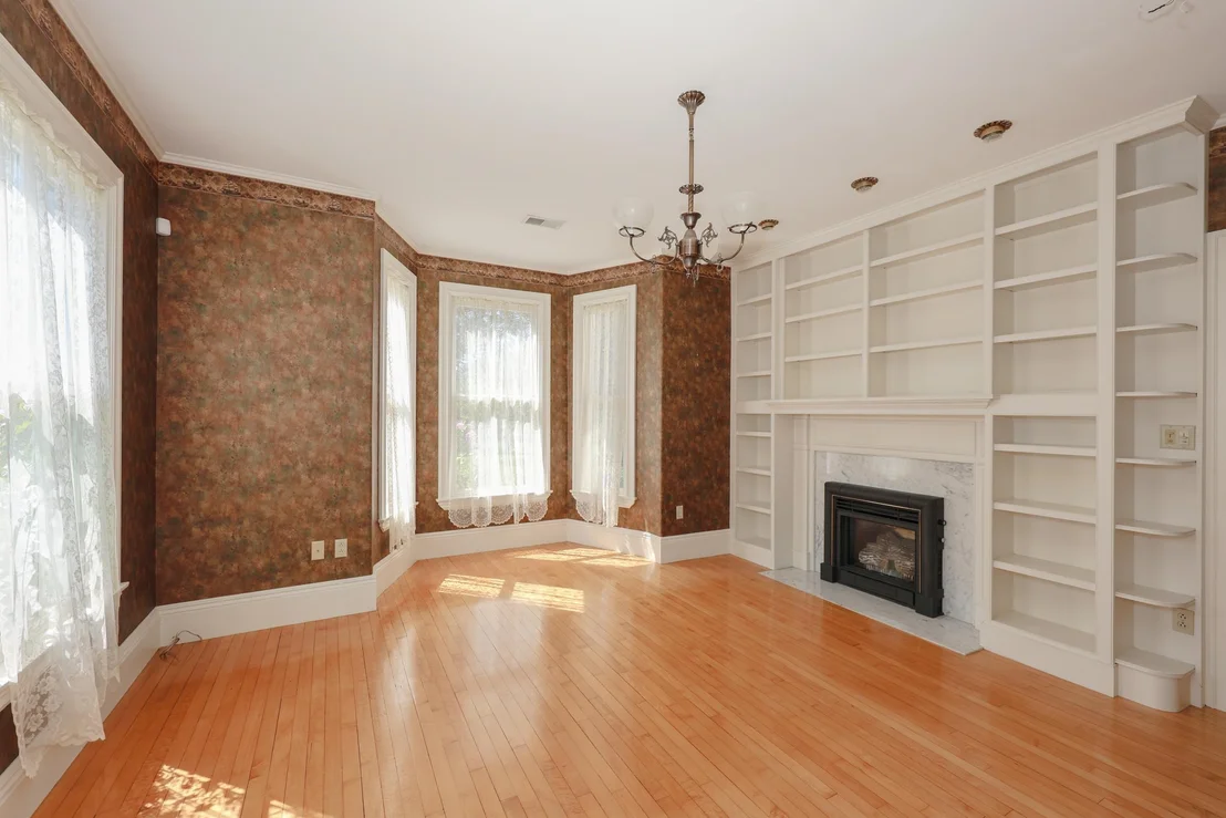 Photo of Unit 3 at 34 Post