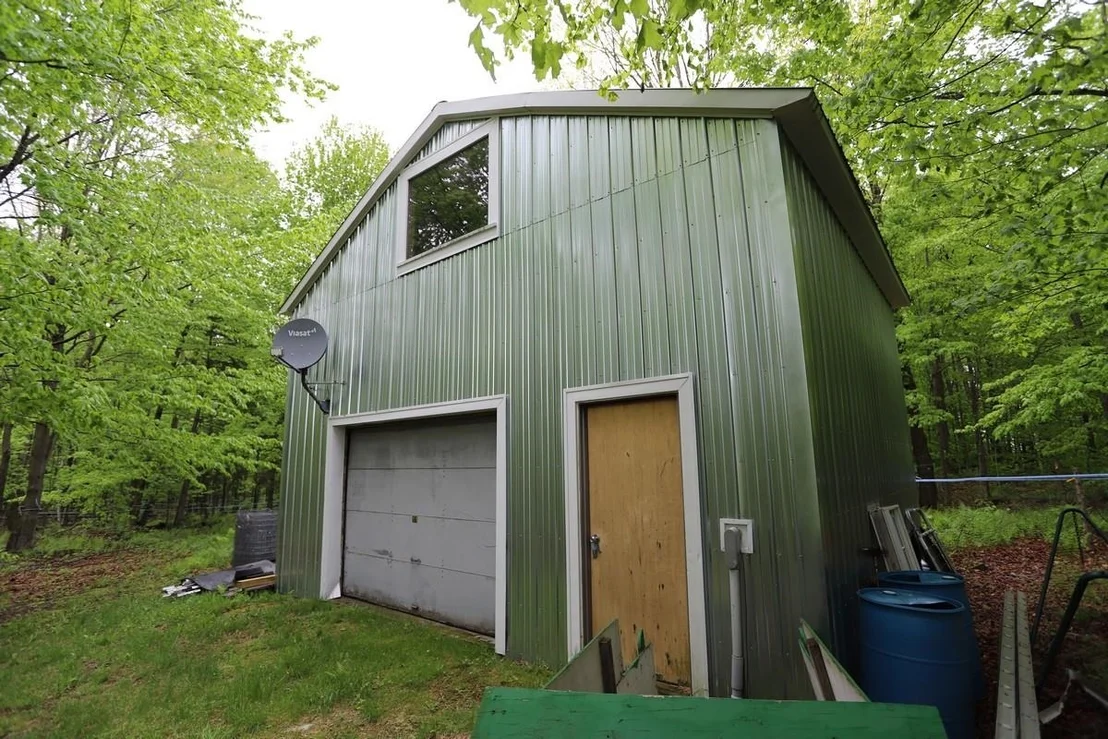 Photo of 760 Spencer Hill