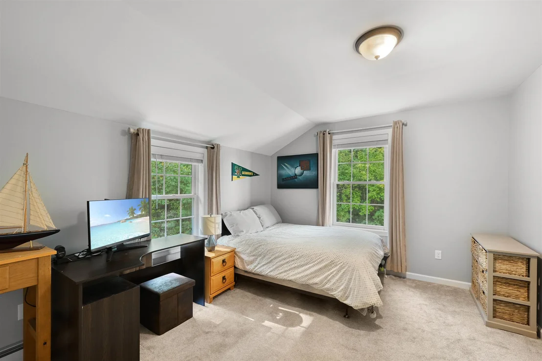 Photo of 151 Colden