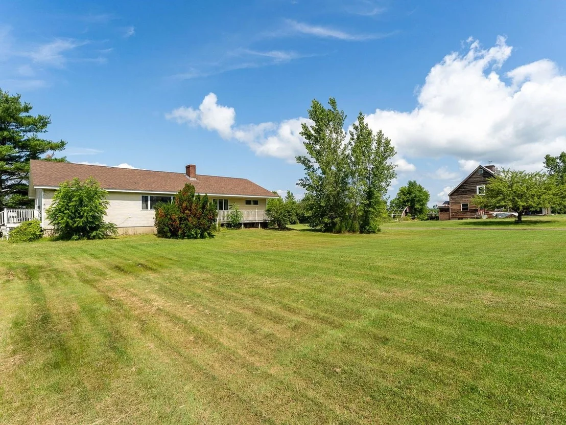 Photo of 2911 US Route 7