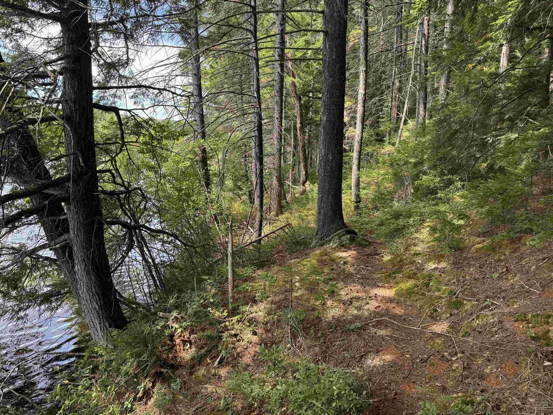 Photo of 00 Lake Hill
