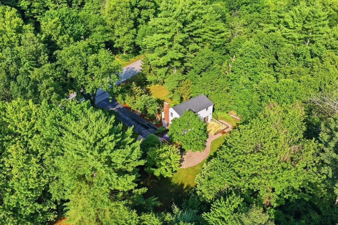 Photo of 16 Lakeview