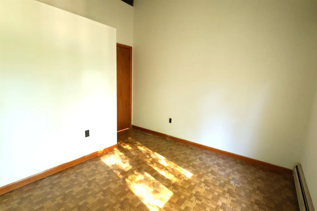 Photo of 38 Marshall