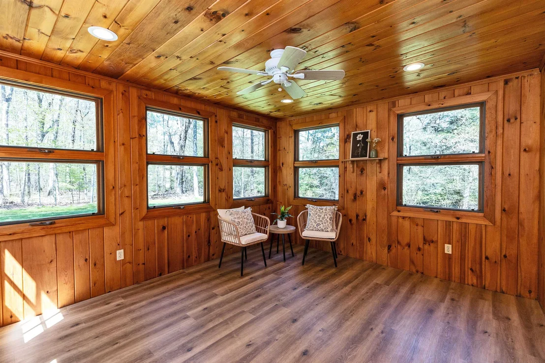 Photo of 78 Meadowcrest