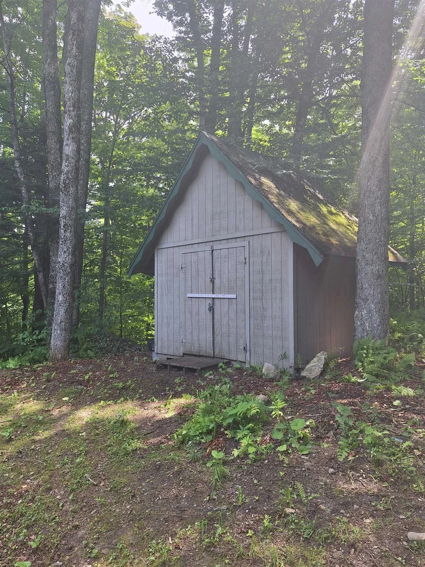 Photo of 393 Tanglewood