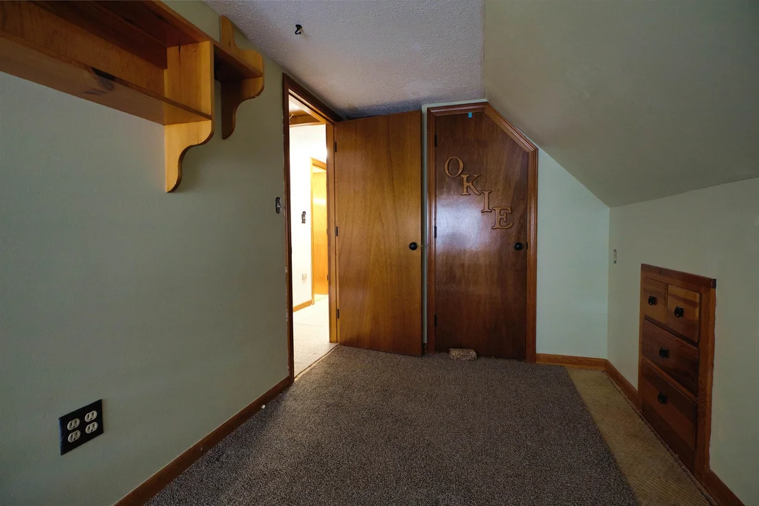 Photo of 463 Huckins