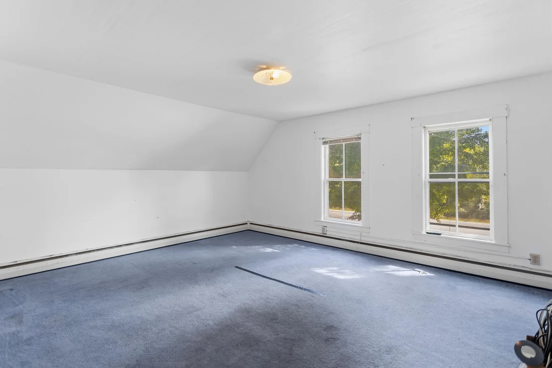 Photo of 1 Ridgewood