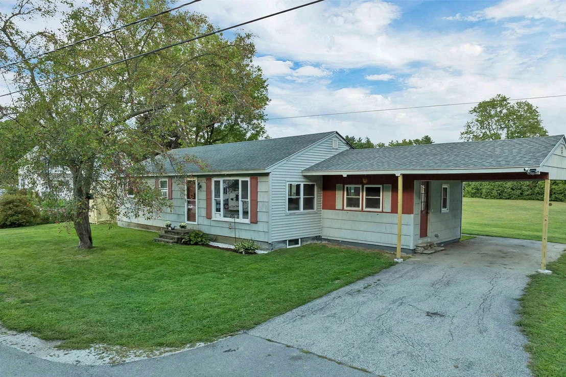 Photo of 6 Emerson