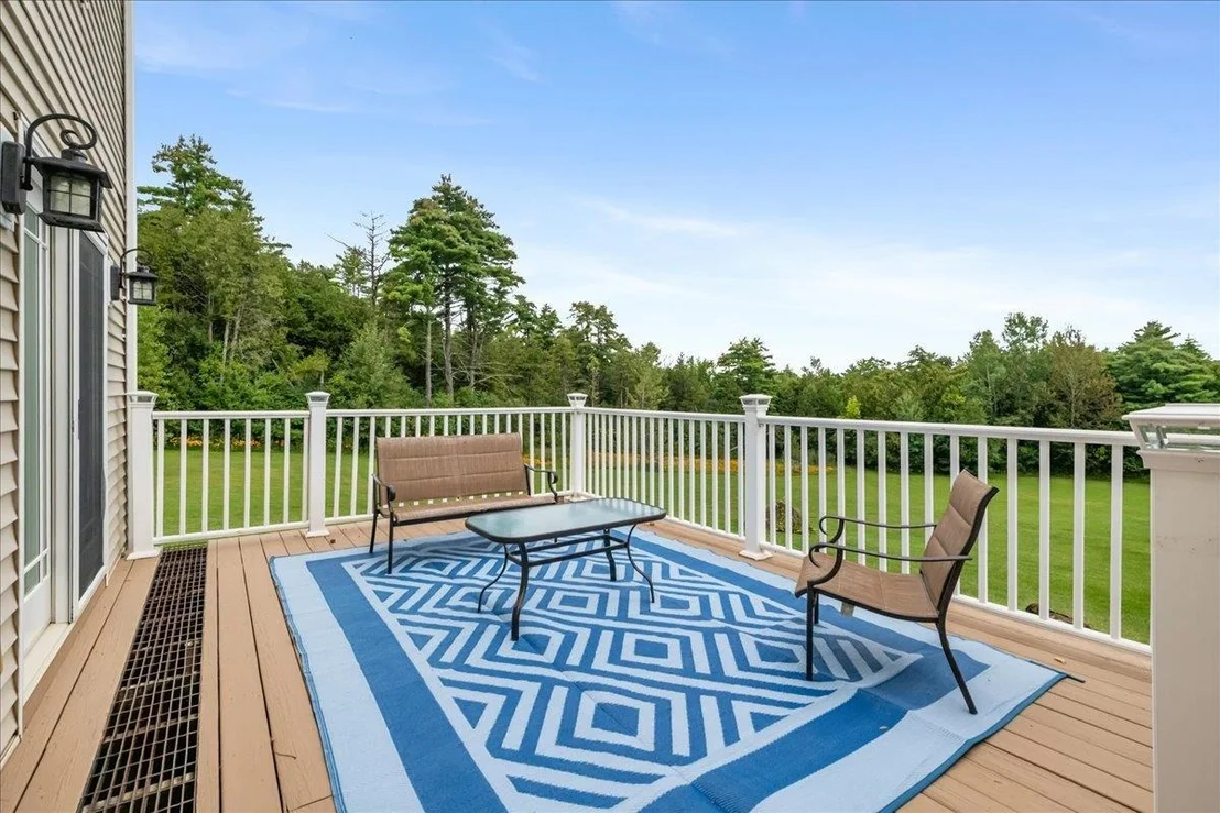 Photo of 381 Bennett