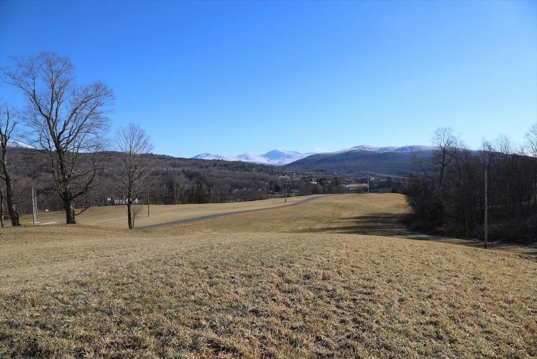 Photo of 487 VT Route 15